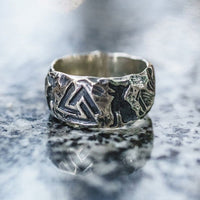 Unique Stainless Steel Valknut & Wolves Ring